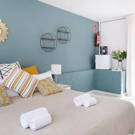 Bed & Breakfast Sitgesnextdoor 3*