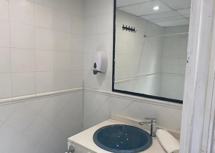 Sitgesnextdoor Bed & Breakfast 3*