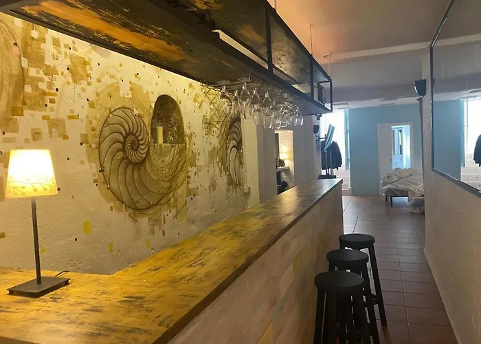 Nocleg ze śniadaniem Sitgesnextdoor 3*